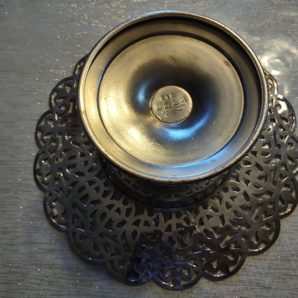 Forbes Silver Co Sheffield Reproduction Cake Stand - Picture 2 of 4